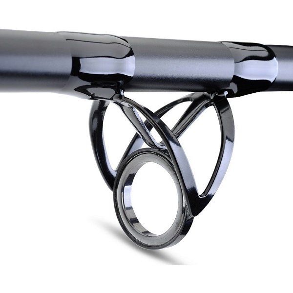 Удилище на сома UNI CAT WARLOCK PRO / 2.4m 250-700g. Фото N2 Удилище на сома UNI CAT WARLOCK PRO / 2.4m 250-700g. Фото N2